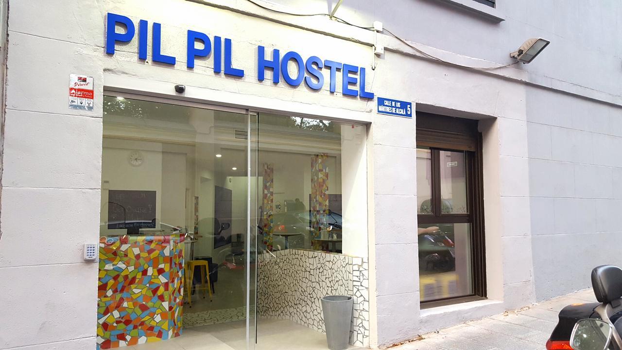 Pil Pil Hostel Madryt Zewnętrze zdjęcie